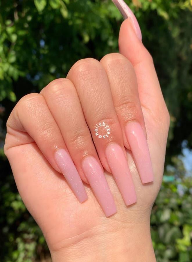 60 Beautiful Acrylic Pink Coffin Nails Art Ideas For Summer - Keep
