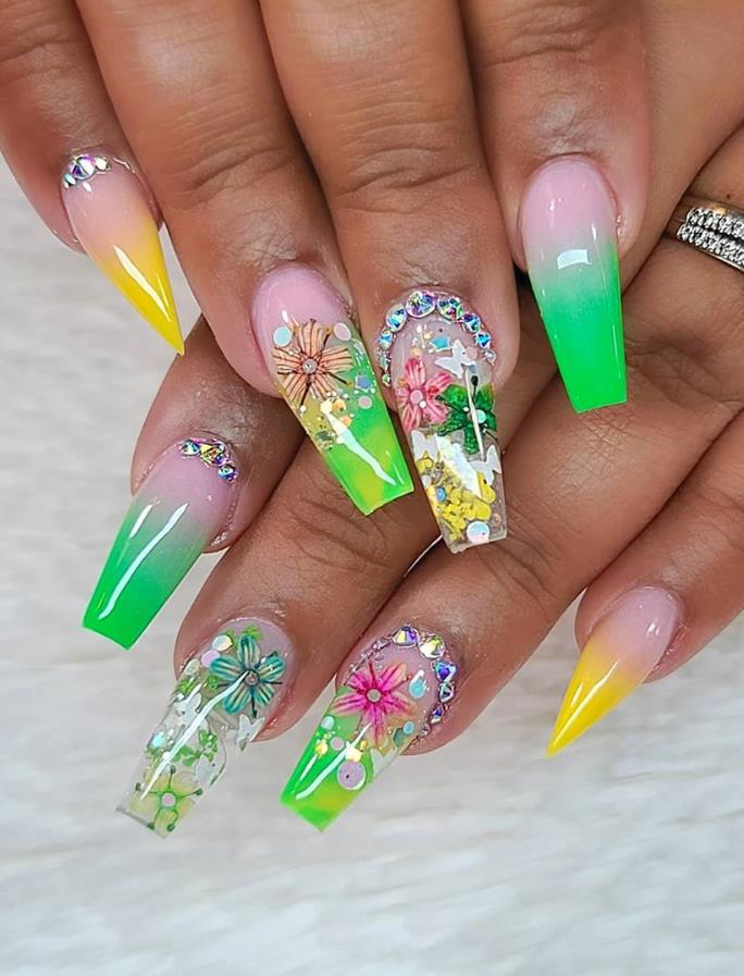 Comfortable Acrylic Bling Coffin Nails Art Designs In 2020 Summer - Lilyart