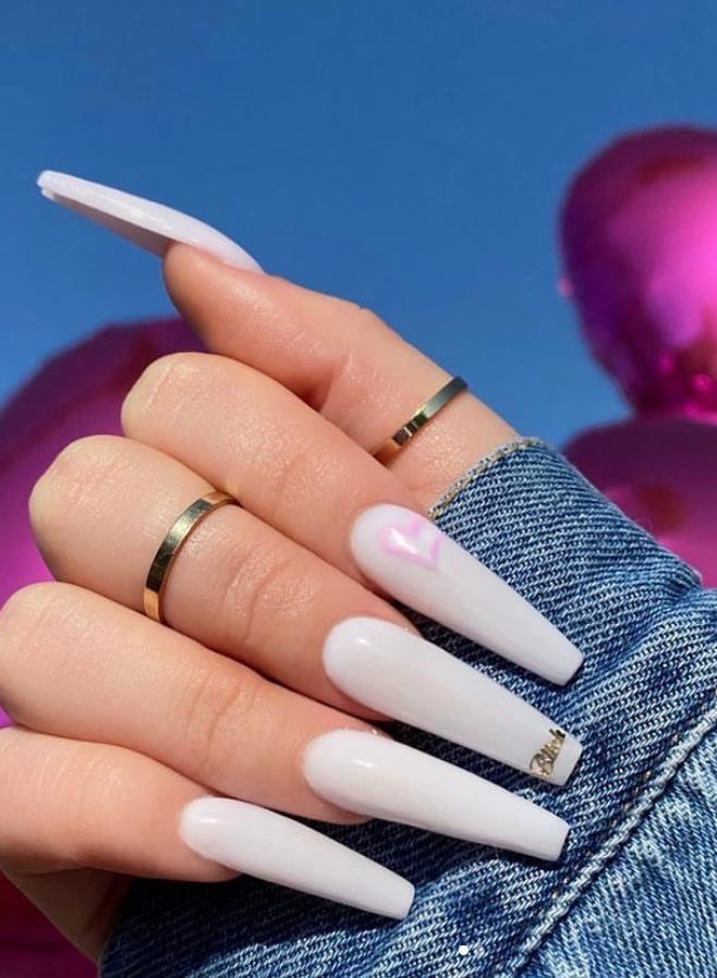 60 Beautiful Acrylic Pink Coffin Nails Art Ideas For Summer - Keep