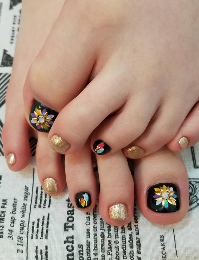 40 Acrylic Toenails Designs In Summer Let You Out Of Noble Temperament Lilyart