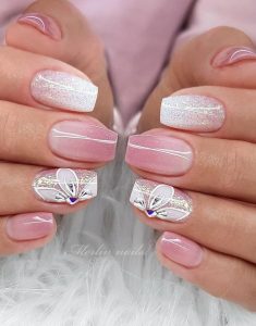 26 Spring Acrylic Nail Art Designs to Try This Year - Lilyart