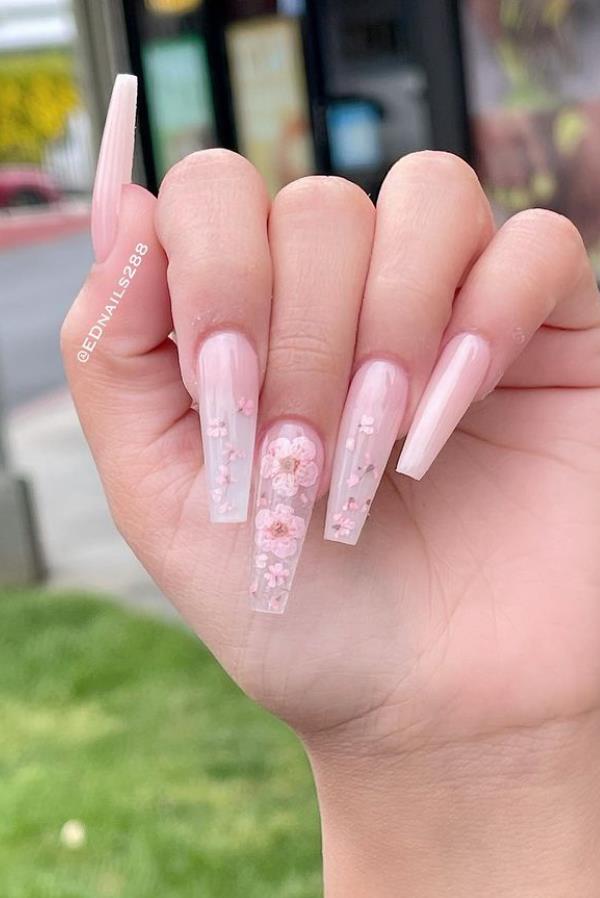 26 gorgeous Ombre Nail Ideas designed for May 2021