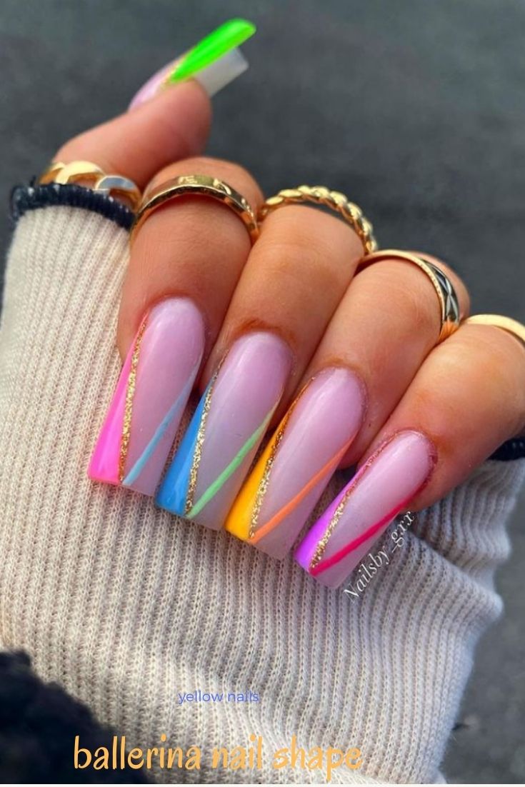 32 gorgeous yellow acrylic nails to spice up your fashion in summer 2021