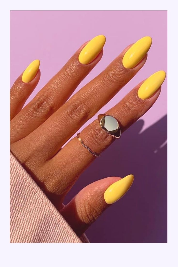 43 Stunning Yellow Nail Designs To Brighten Up Your Day In April