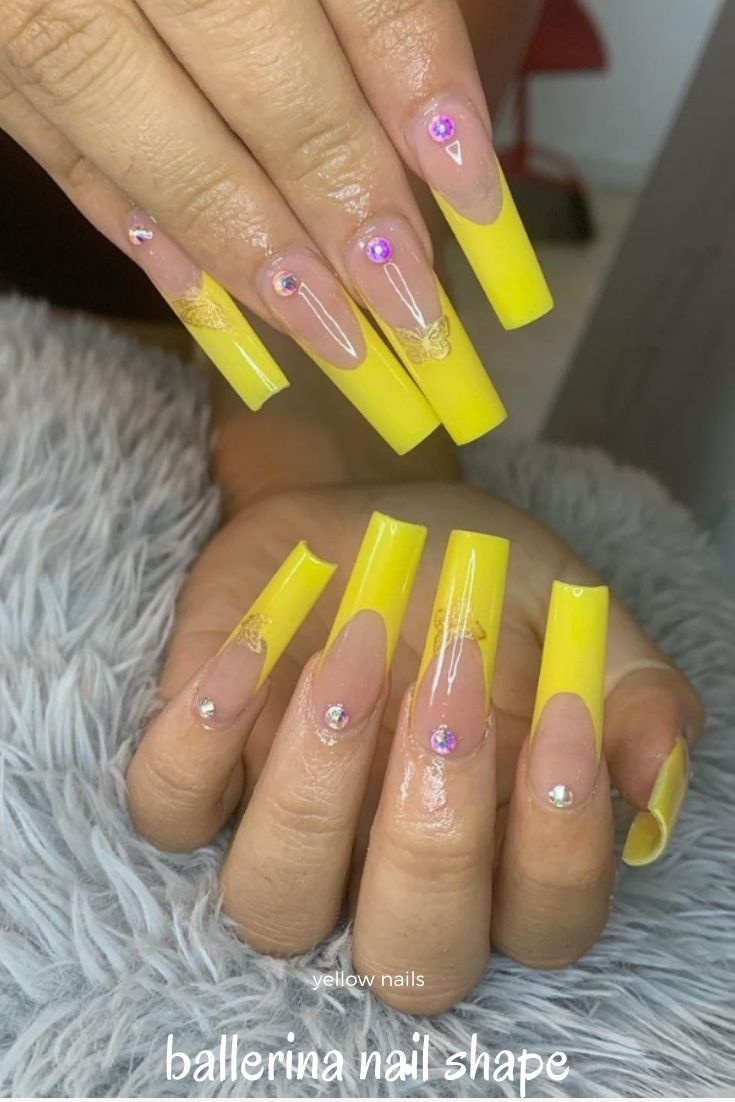 32 gorgeous yellow acrylic nails to spice up your fashion in summer 2021