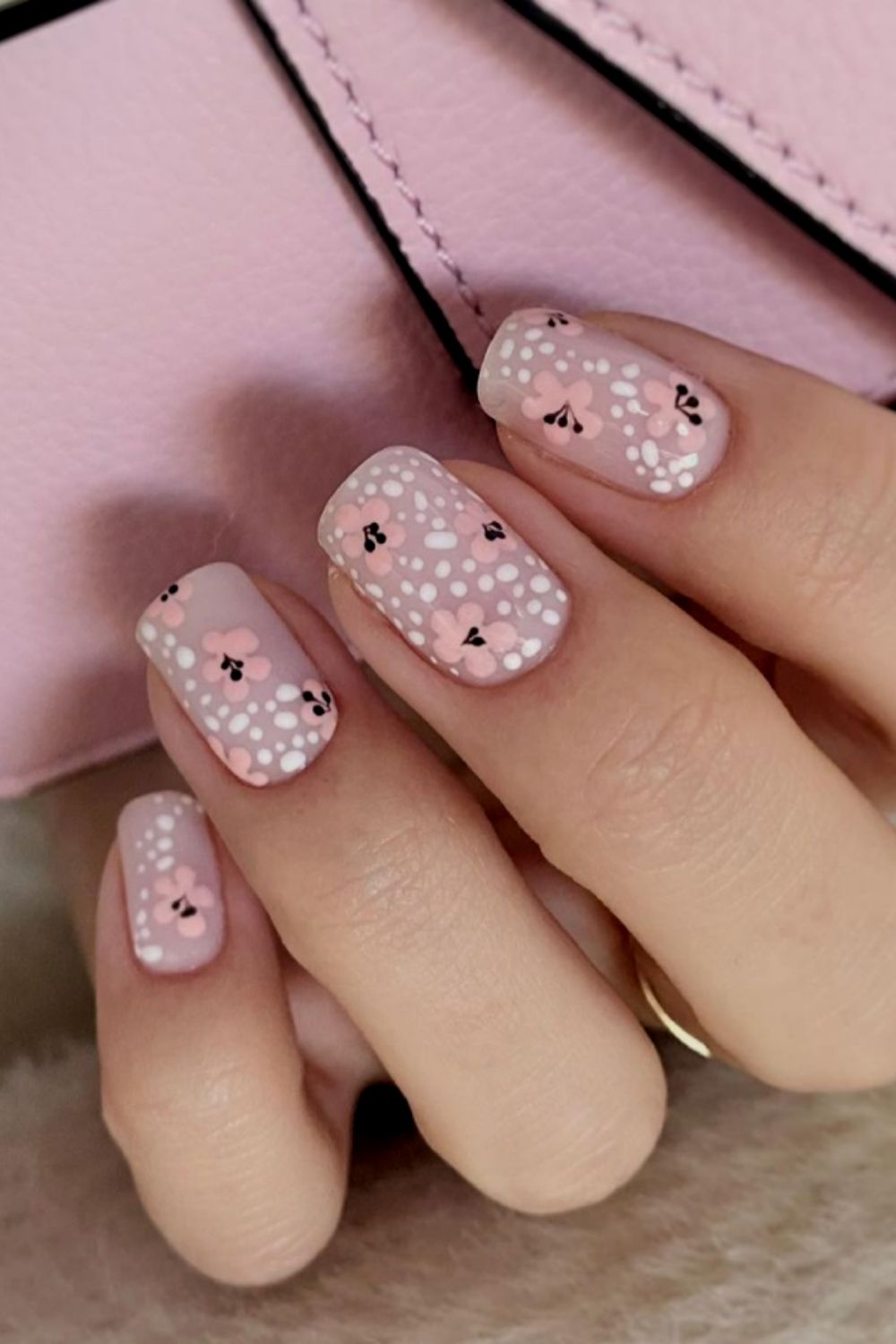 short nails designs with pink flower