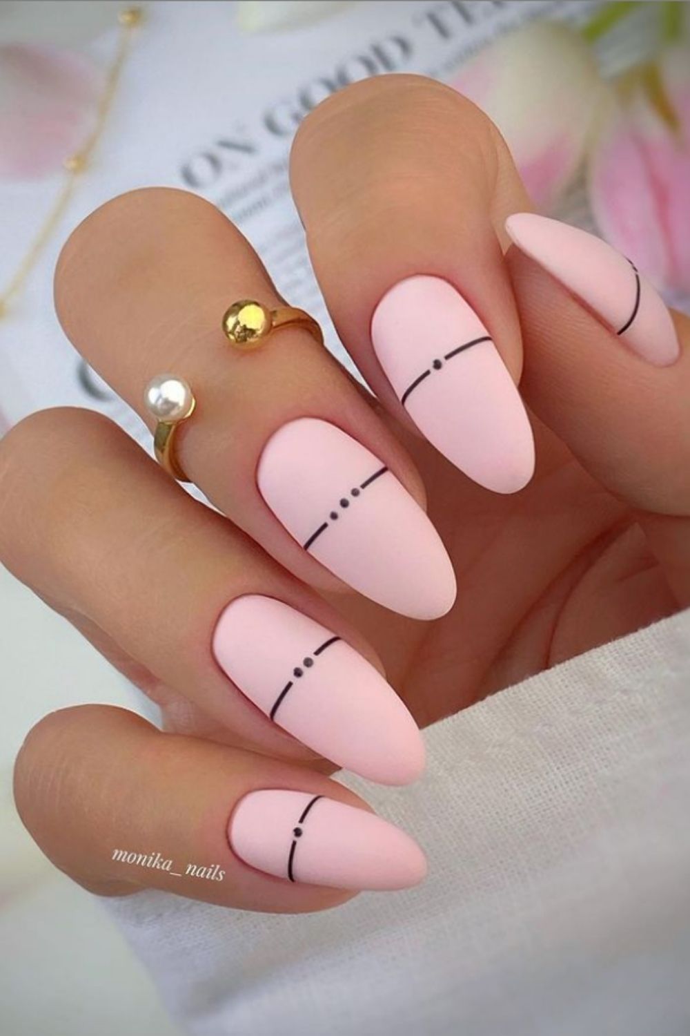 Glam Up with Almond Nail Designs this Summer