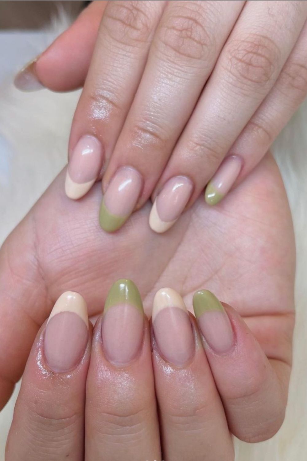 Green tip almond nails ideas