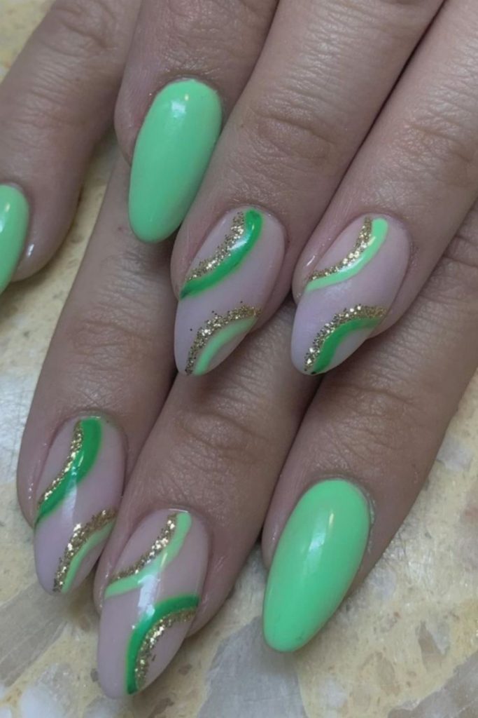 35 Cute Oval Nails Art Designs for Summer Nails 2021