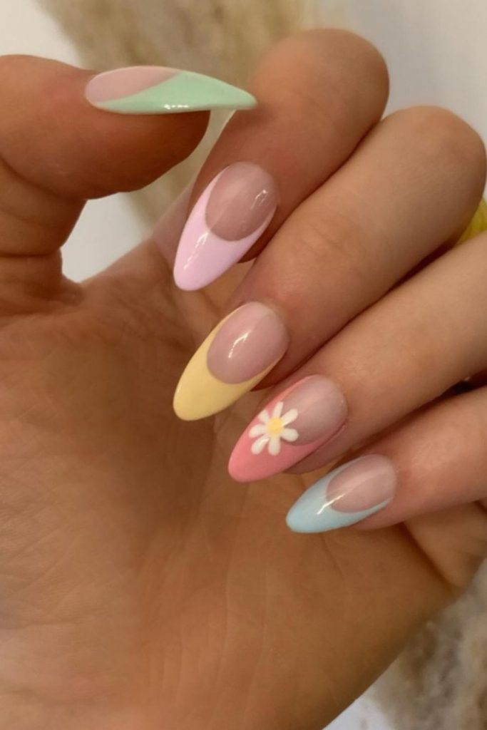 35 Cute Oval Nails Art Designs For Summer Nails 2021