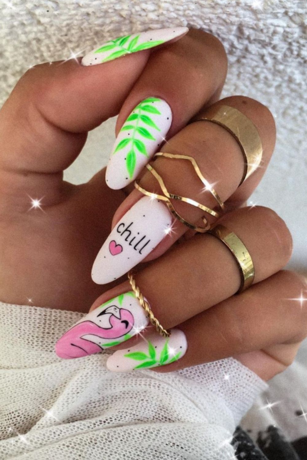 Best Trendy Almond-Shaped nails To Try In These Summer