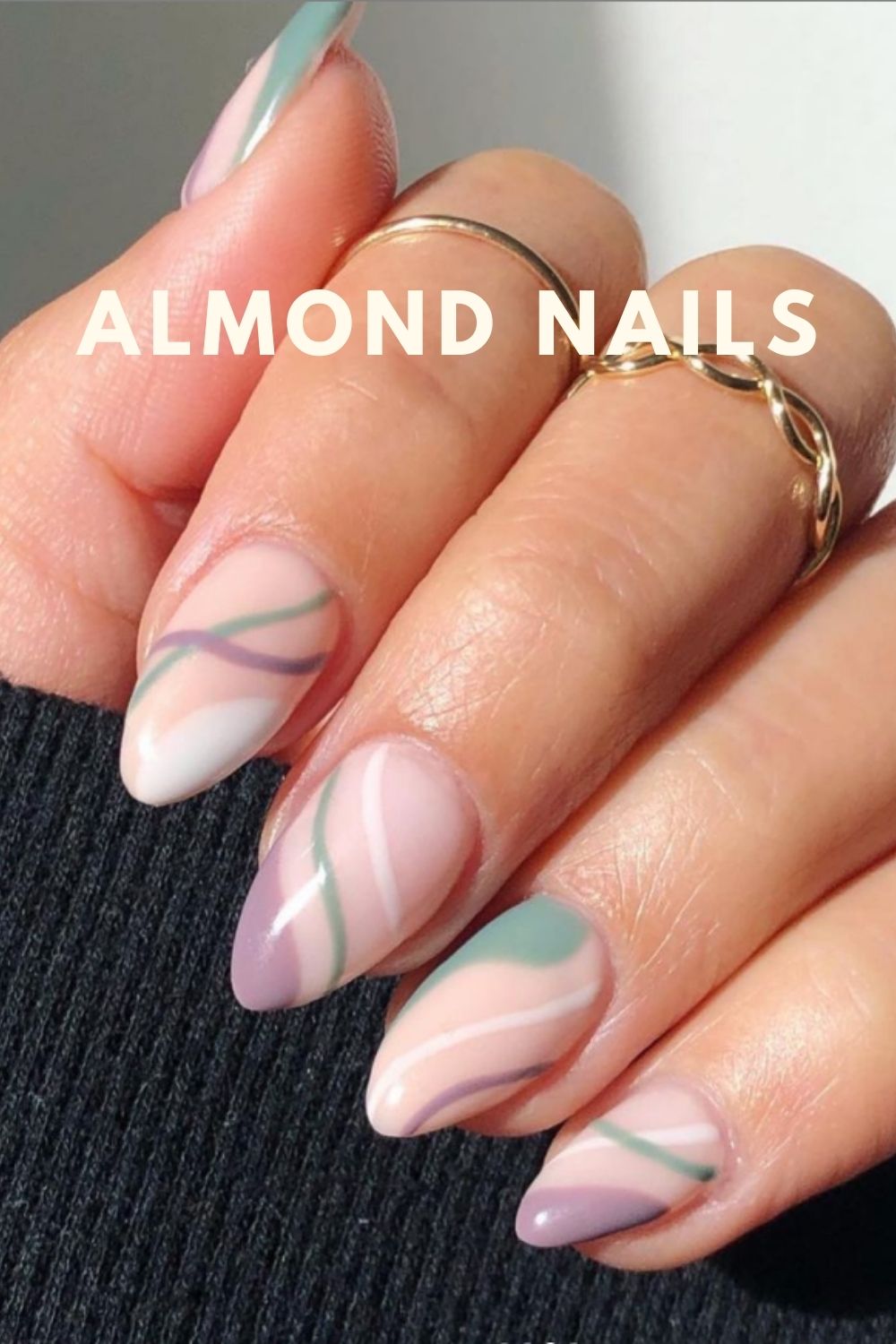 Almond-Shaped Nails Art for Autumn Nails 2021