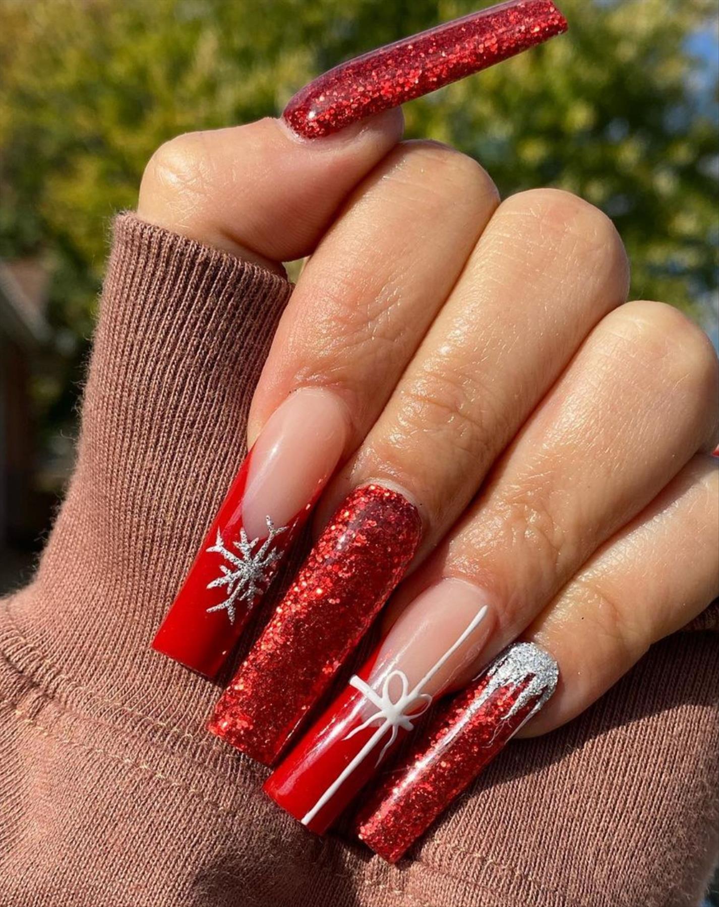 Best Christmas nails ideas with acrylic coffin shaped nails