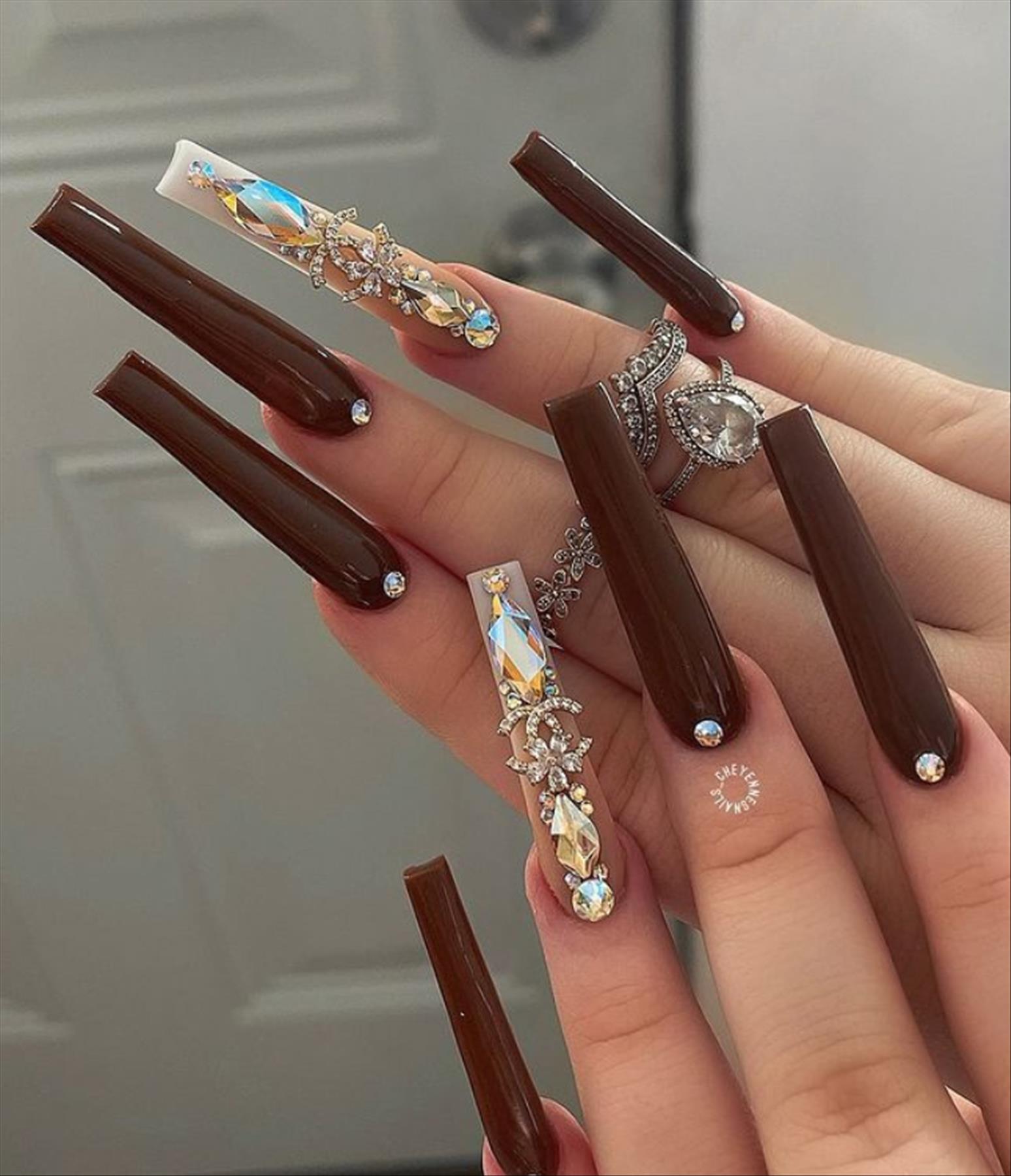 60+ Cool Brown nail design art for Fall & Winter nails