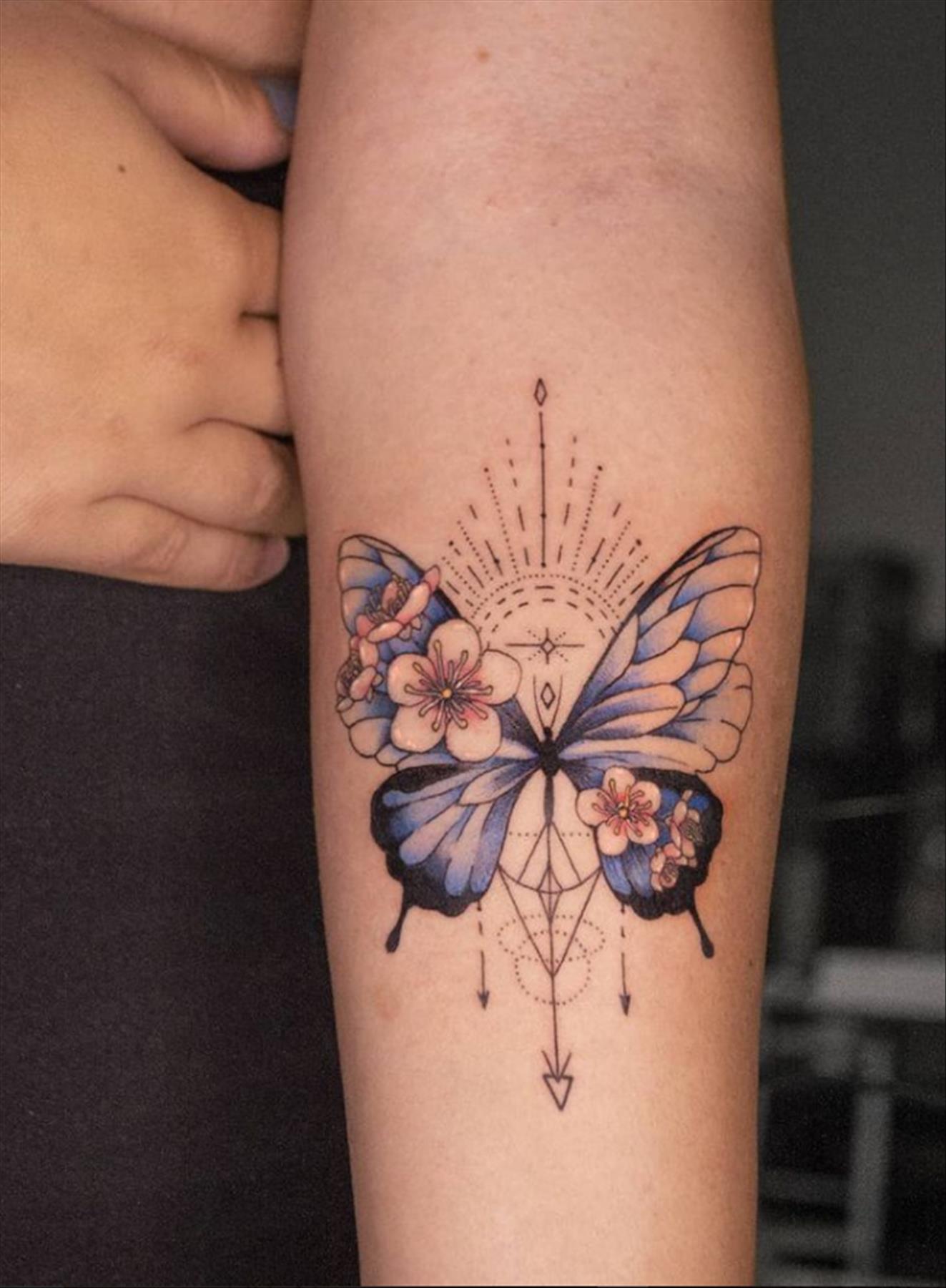 52 Elegant butterfly tattoo designs for girls first tattoo attempt ...