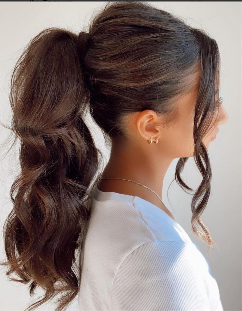 25 Easy ponytail hairstyles for long hair to wear - Lilyart