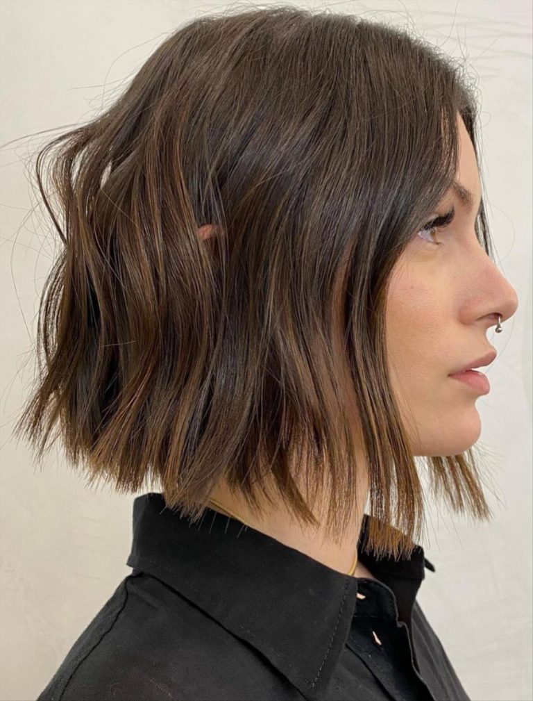 24 Best blunt bob haircut for fine hair 2022 - Lilyart