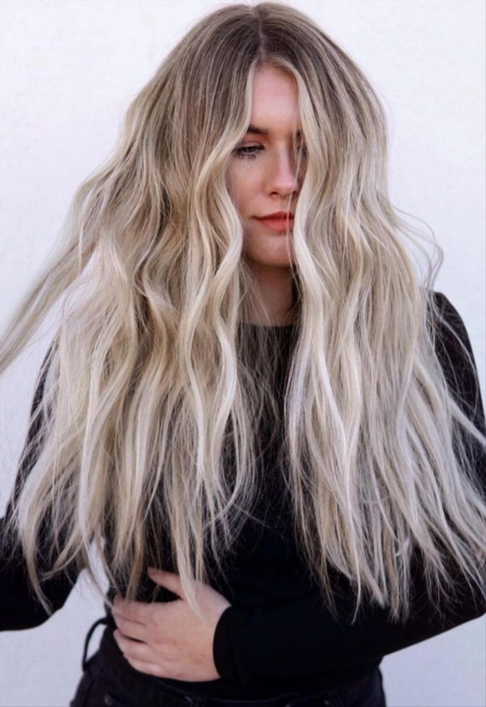 Bombshell Hair Color with Blonde Highlights For Spring Hair Color