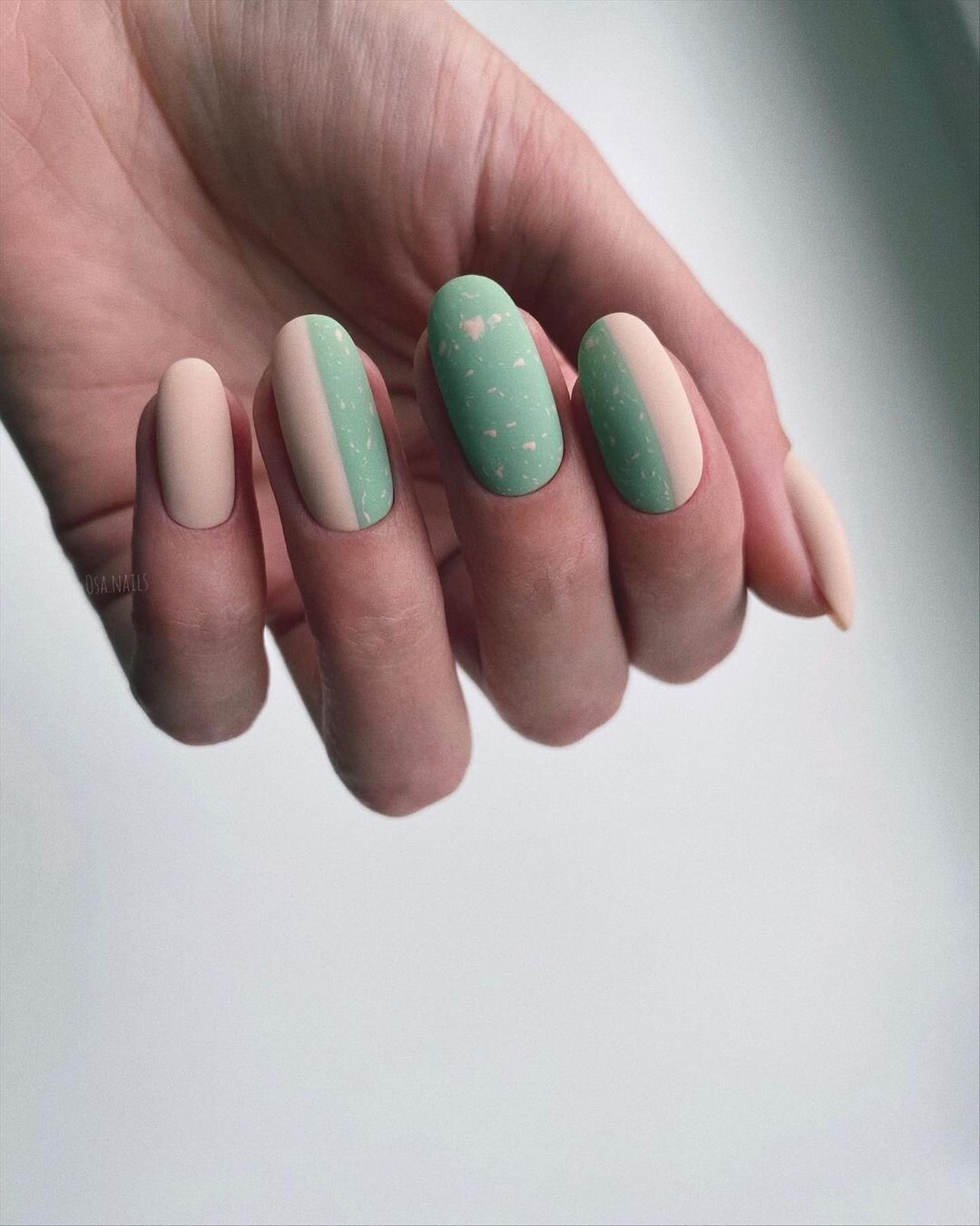 Beautiful Green Nail Designs For 2022 To Wear