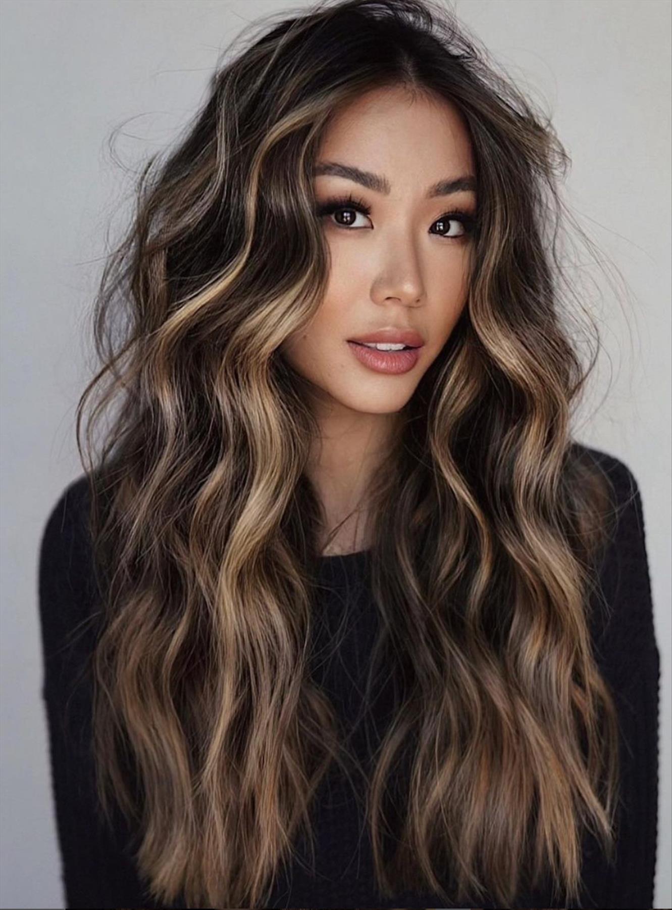 Hot Money piece hair color trend you have to try in 2022