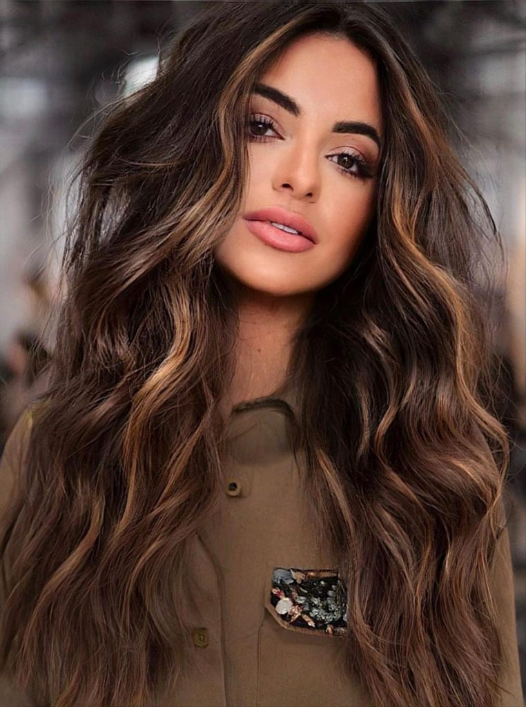 Hot Money piece hair color trend you have to try in 2022 - Lilyart