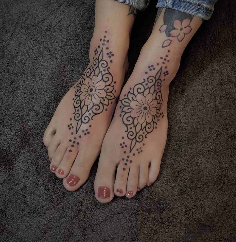 Top 35 Best Foot Tattoo designs for women  