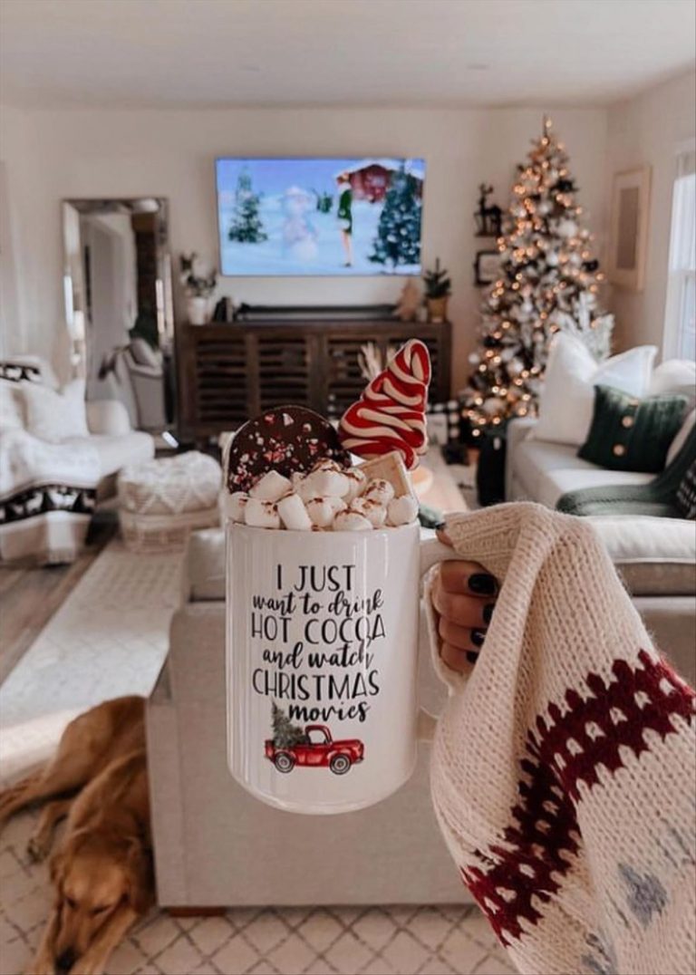 32 Creative Christmas mugs design for friends & family - Lilyart